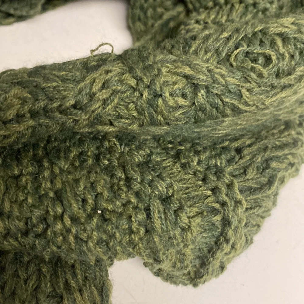 Aran Traditions Green Infinity Scarf Acrylic 72”